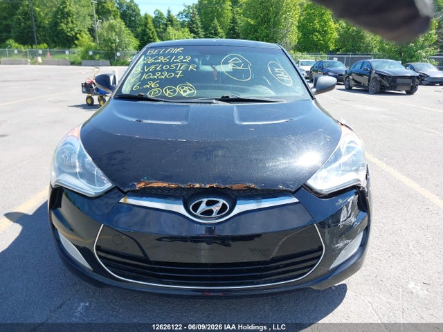 2013 Hyundai Veloster მანქანა იყიდება აუქციონზე, vin: KMHTC6AD0DU102207, აუქციონის ნომერი: 12626122