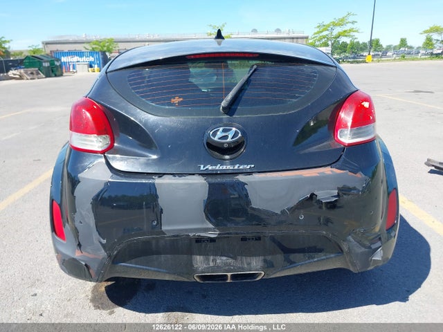2013 Hyundai Veloster მანქანა იყიდება აუქციონზე, vin: KMHTC6AD0DU102207, აუქციონის ნომერი: 12626122