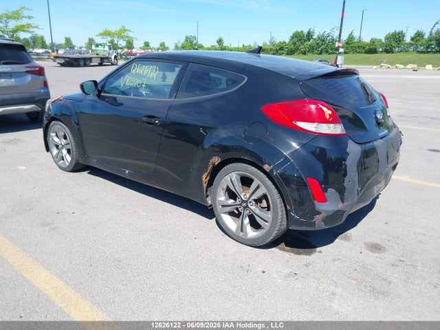 2013 Hyundai Veloster მანქანა იყიდება აუქციონზე, vin: KMHTC6AD0DU102207, აუქციონის ნომერი: 12626122