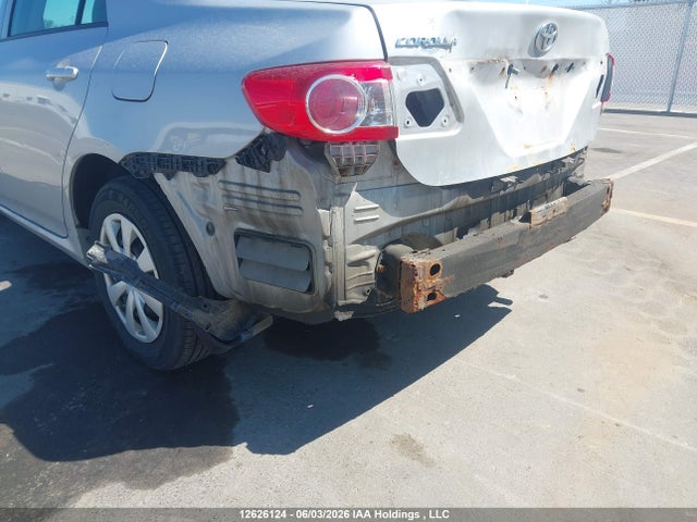 2011 Toyota Corolla Ce მანქანა იყიდება აუქციონზე, vin: 2T1BU4EE3BC578546, აუქციონის ნომერი: 12626124