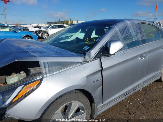 2016 Hyundai Sonata მანქანა იყიდება აუქციონზე, vin: KMHE34L19GA036410, აუქციონის ნომერი: 12626134