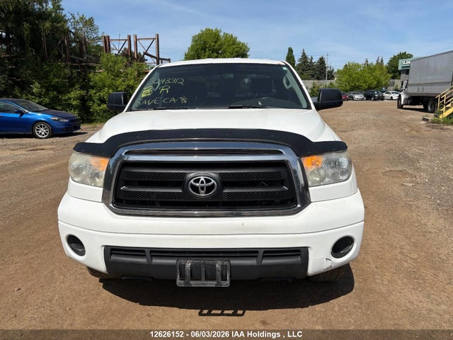 2013 Toyota Tundra Double Cab Sr5 მანქანა იყიდება აუქციონზე, vin: 5TFUM5F17DX045646, აუქციონის ნომერი: 12626152