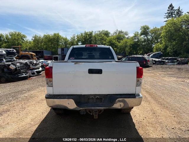2013 Toyota Tundra Double Cab Sr5 მანქანა იყიდება აუქციონზე, vin: 5TFUM5F17DX045646, აუქციონის ნომერი: 12626152