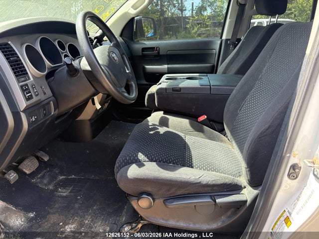 2013 Toyota Tundra Double Cab Sr5 მანქანა იყიდება აუქციონზე, vin: 5TFUM5F17DX045646, აუქციონის ნომერი: 12626152