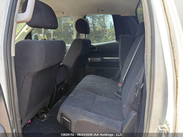 2013 Toyota Tundra Double Cab Sr5 მანქანა იყიდება აუქციონზე, vin: 5TFUM5F17DX045646, აუქციონის ნომერი: 12626152