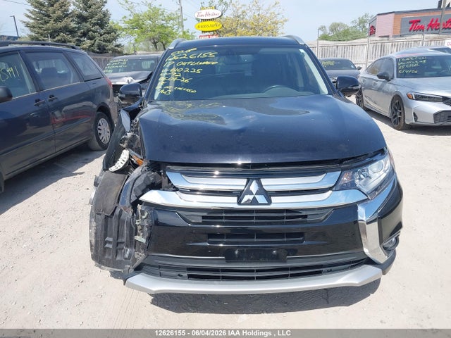 Продаж на аукціоні авто 2017 Mitsubishi Outlander Es, vin: JA4AZ2A37HZ610235, номер лоту: 12626155