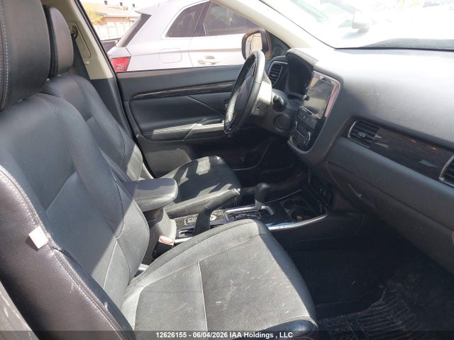 Продаж на аукціоні авто 2017 Mitsubishi Outlander Es, vin: JA4AZ2A37HZ610235, номер лоту: 12626155