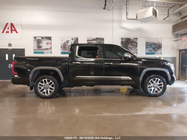 12626170 :رقم المزاد ، 5TFMA5DB1RX165678 vin ، 2024 Toyota Tundra Platinum 4x4 مزاد بيع