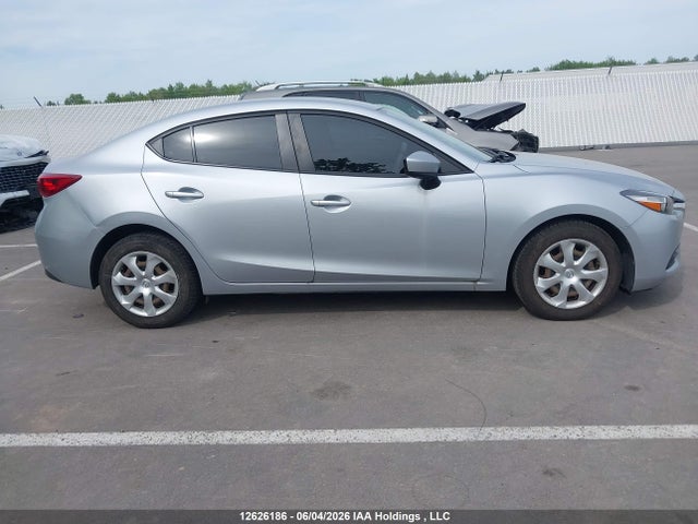 3MZBN1U7XHM125875 Mazda Mazda3 Gx