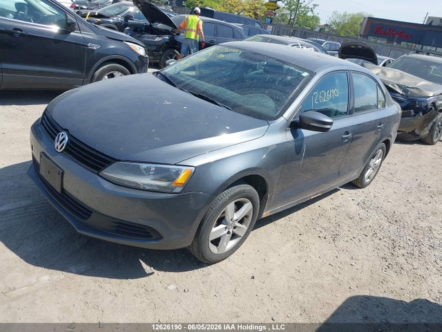 12626190 :رقم المزاد ، 3VW2K7AJ5EM216379 vin ، 2014 Volkswagen Jetta مزاد بيع