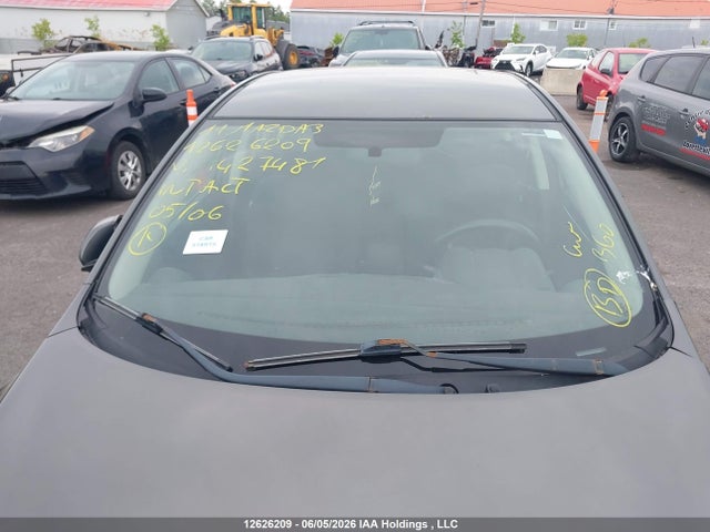 12626209 :رقم المزاد ، JM1BL1UF3B1427481 vin ، 2011 Mazda Mazda3 مزاد بيع