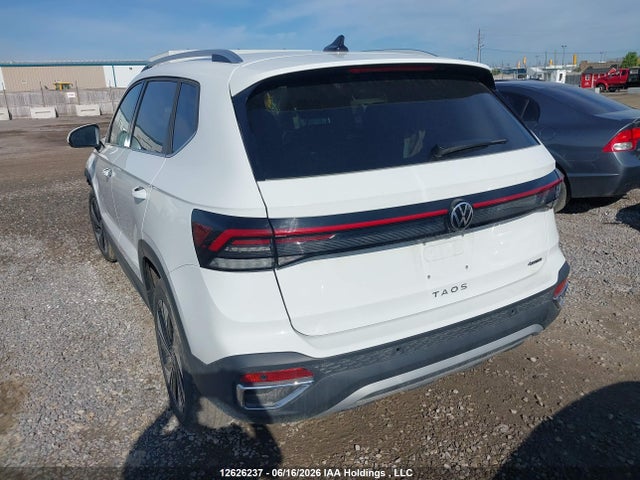 3VVUC7B21SM038399 Volkswagen TAOS SE