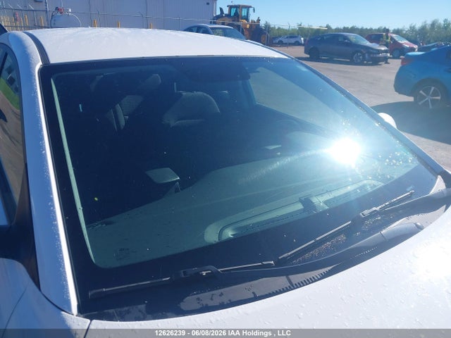 KMHD84LF6JU695088 Hyundai ELANTRA GL