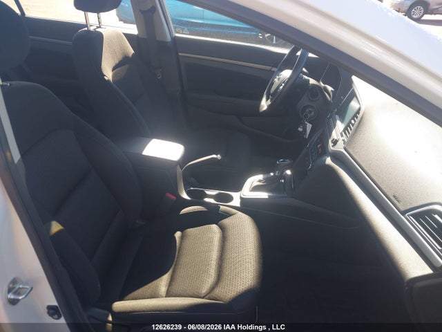 KMHD84LF6JU695088 Hyundai ELANTRA GL
