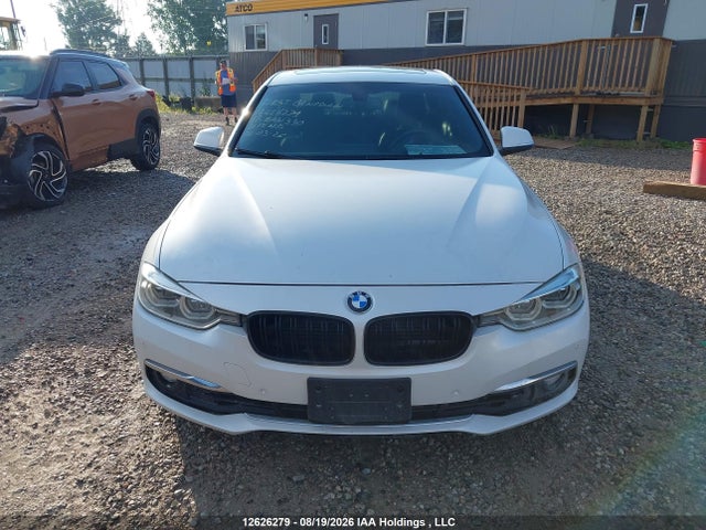 BMW 330 XI 2017 WBA8D9G36HNU61887 Image 13