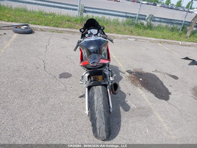2018 Aprilia Rsv 4 Rf მანქანა იყიდება აუქციონზე, vin: ZD4KEU003JS001168, აუქციონის ნომერი: 12626284