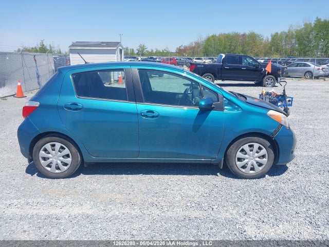 2014 Toyota Yaris Le მანქანა იყიდება აუქციონზე, vin: VNKKTUD33EA001664, აუქციონის ნომერი: 12626288