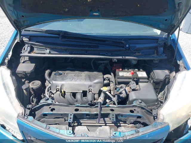 VNKKTUD33EA001664 Toyota YARIS LE