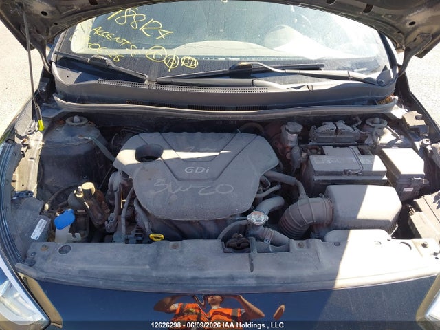 KMHCT4AE7GU988124 Hyundai ACCENT SE