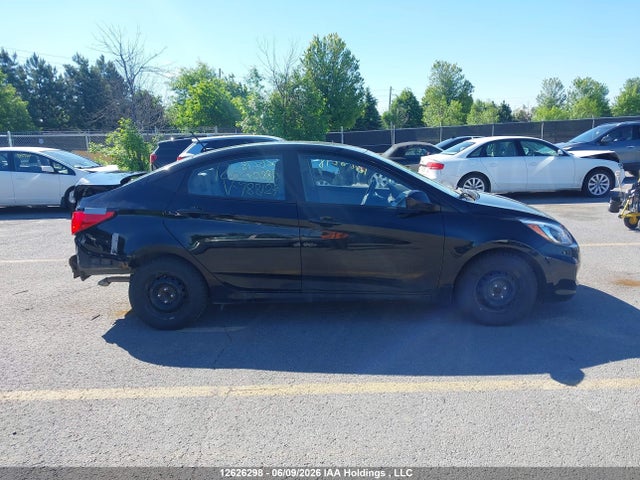 KMHCT4AE7GU988124 Hyundai ACCENT SE