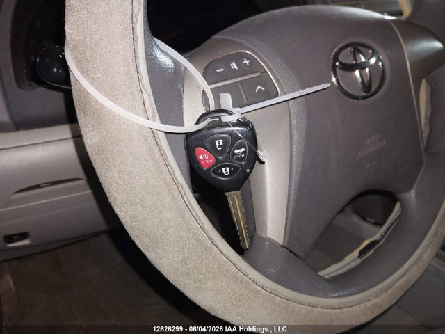 2011 Toyota Camry Se/le/xle მანქანა იყიდება აუქციონზე, vin: 4T1BF3EK6BU215103, აუქციონის ნომერი: 12626299