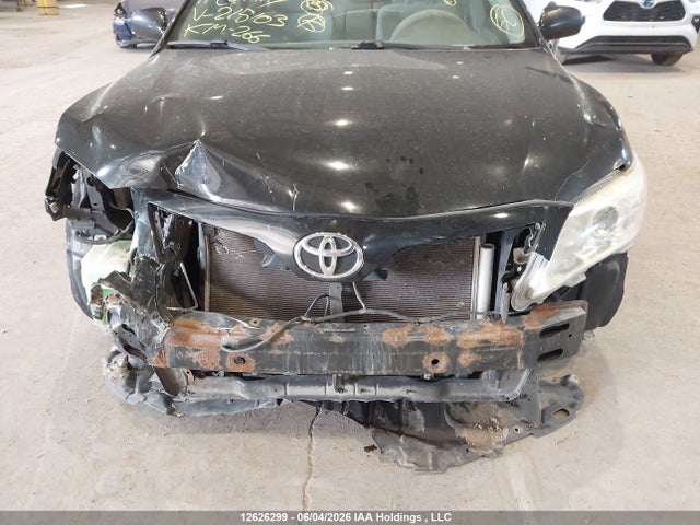 2011 Toyota Camry Se/le/xle მანქანა იყიდება აუქციონზე, vin: 4T1BF3EK6BU215103, აუქციონის ნომერი: 12626299
