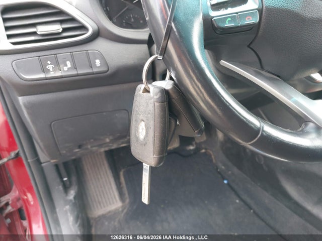 Auction sale of the 2019 Hyundai Elantra Gt Preferred, vin: KMHH35LE8KU102457, lot number: 12626316
