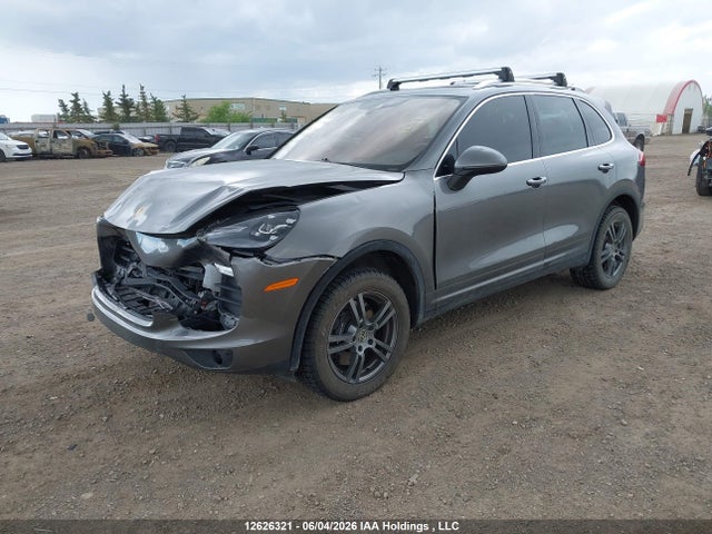 Porsche Cayenne 2016 WP1AA2A22GLA02868 Image 2