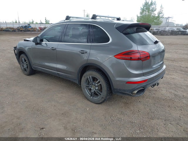 Porsche Cayenne 2016 WP1AA2A22GLA02868 Image 3