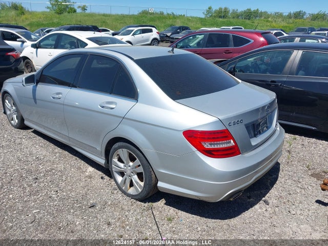 Aukcja sprzedaży 2012 Mercedes-benz C 300 4matic, vin: WDDGF8BB9CF948754, numer aukcji: 12624157