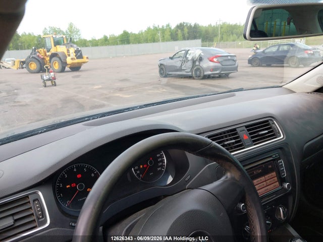 12626343 :رقم المزاد ، 3VWBX7AJXCM372352 vin ، 2012 Volkswagen Jetta Se مزاد بيع