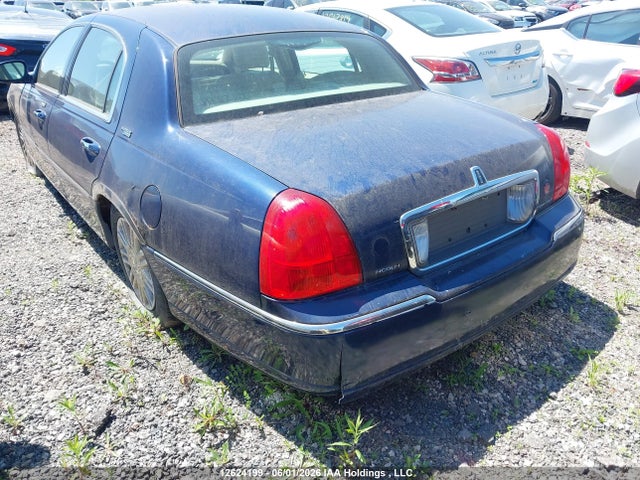 Продажа на аукционе авто 2009 Lincoln Town Car Signature Limited, vin: 2LNHM82VX9X601389, номер лота: 12624199