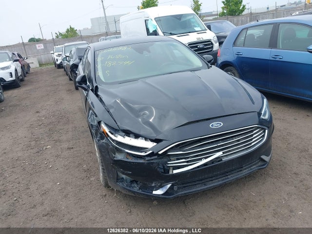 12626382 :رقم المزاد ، 3FA6P0PU0LR182744 vin ، 2020 Ford Fusion Energi مزاد بيع
