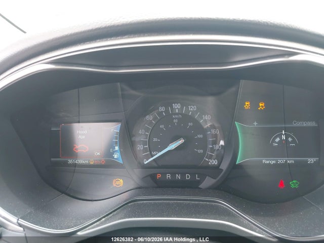 12626382 :رقم المزاد ، 3FA6P0PU0LR182744 vin ، 2020 Ford Fusion Energi مزاد بيع