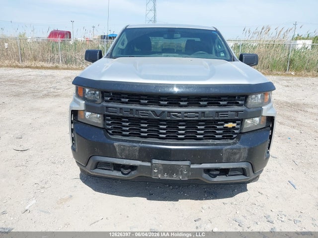 2020 Chevrolet Silverado K1500 მანქანა იყიდება აუქციონზე, vin: 1GCRYAEF6LZ330910, აუქციონის ნომერი: 12626397