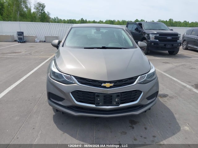 12626410 :رقم المزاد ، 1G1BE5SM0J7176605 vin ، 2018 Chevrolet Cruze مزاد بيع