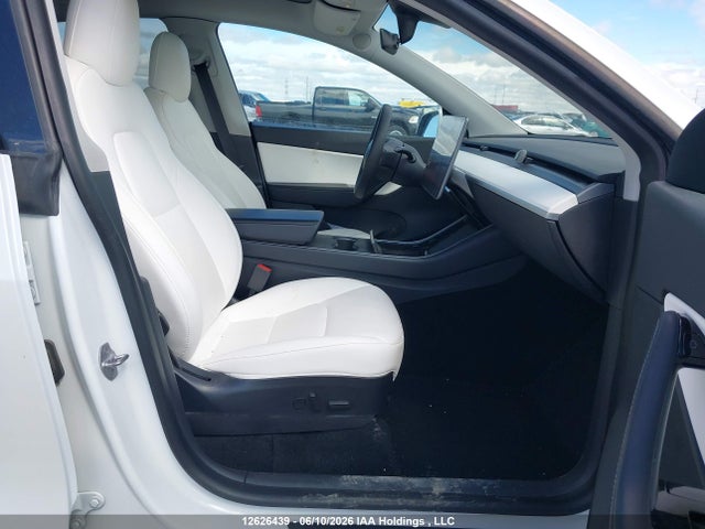 12626439 :رقم المزاد ، 5YJYGDEE6LF059733 vin ، 2020 Tesla Model Y Long Range مزاد بيع