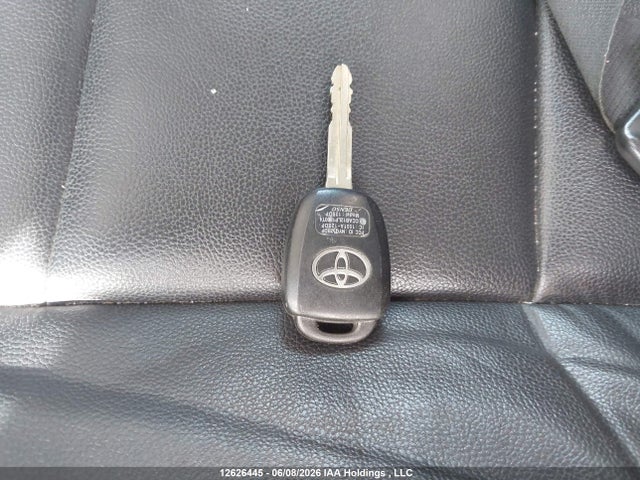 12626445 :رقم المزاد ، 2T1BURHE9EC213639 vin ، 2014 Toyota Corolla Le مزاد بيع