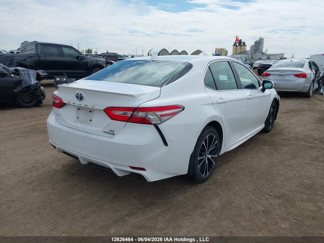 2019 Toyota Camry Hybrid მანქანა იყიდება აუქციონზე, vin: 4T1B21HK9KU520798, აუქციონის ნომერი: 12626464