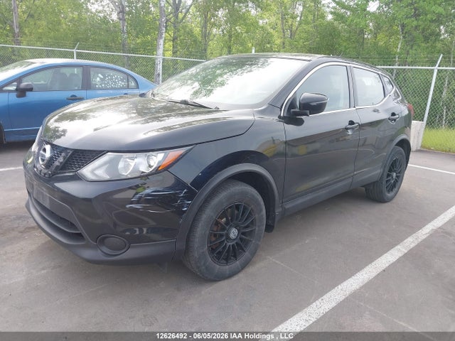 2017 Nissan Qashqai  S 4dr2wd მანქანა იყიდება აუქციონზე, vin: JN1BJ1CP2HW007368, აუქციონის ნომერი: 12626492
