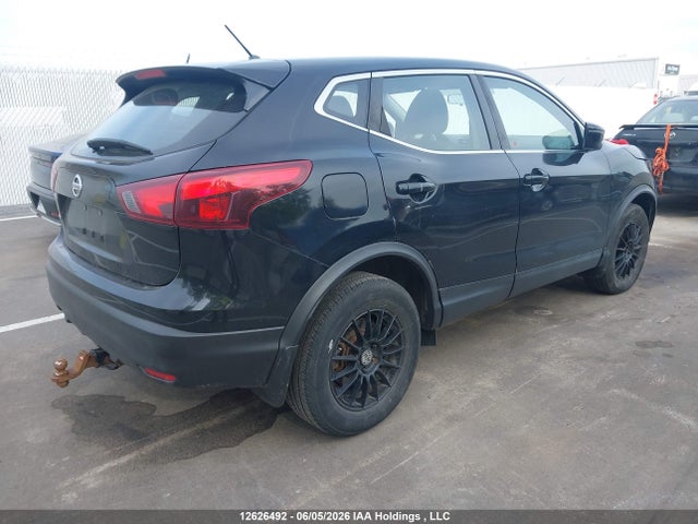 2017 Nissan Qashqai  S 4dr2wd მანქანა იყიდება აუქციონზე, vin: JN1BJ1CP2HW007368, აუქციონის ნომერი: 12626492