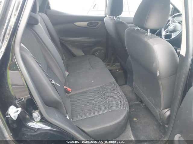 2017 Nissan Qashqai  S 4dr2wd მანქანა იყიდება აუქციონზე, vin: JN1BJ1CP2HW007368, აუქციონის ნომერი: 12626492