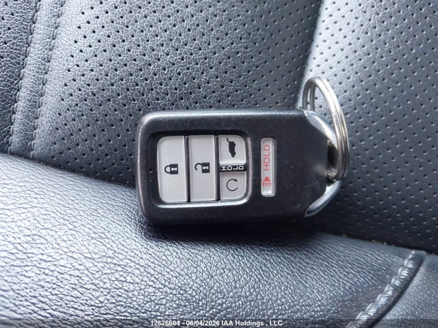 Продажа на аукционе авто 2017 Honda Cr-v Touring, vin: 2HKRW2H92HH115332, номер лота: 12626604