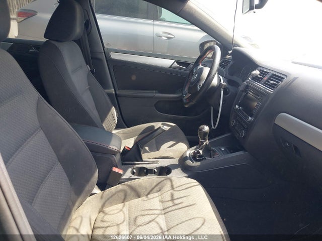 12626607 :رقم المزاد ، 3VW567AJ7CM378948 vin ، 2012 Volkswagen Jetta Gli مزاد بيع