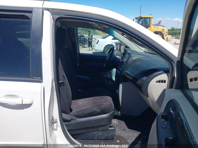 Продажа на аукционе авто 2011 Dodge Grand Caravan Se/sxt, vin: 2D4RN4DG2BR725036, номер лота: 12626615