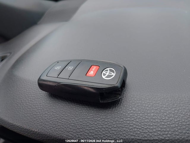 Aukcja sprzedaży 2024 Toyota Corolla Cross Hybrid Se, vin: 7MUFBABG6RV035422, numer aukcji: 12626647