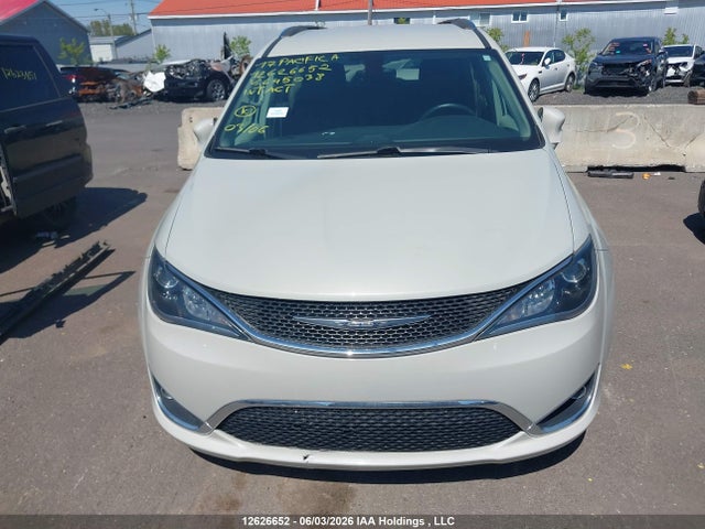 Chrysler Pacifica 2017 2C4RC1EGXHR645038 Image 12