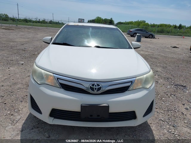 12626667 :رقم المزاد ، 4T1BF1FK8CU567930 vin ، 2012 Toyota Camry Se/le/xle مزاد بيع