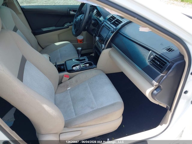 12626667 :رقم المزاد ، 4T1BF1FK8CU567930 vin ، 2012 Toyota Camry Se/le/xle مزاد بيع