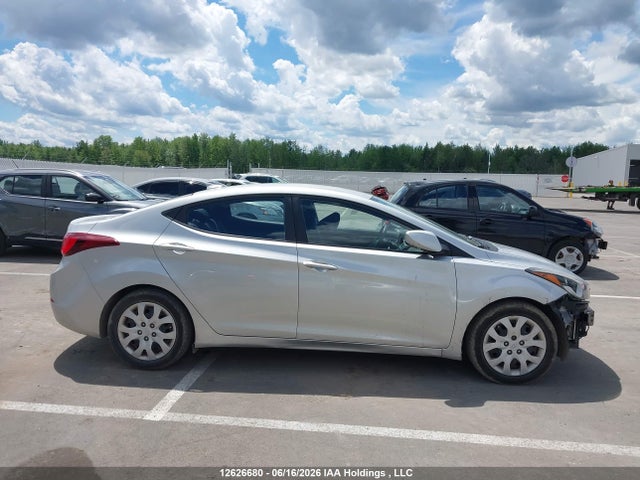 2016 Hyundai Elantra Gl მანქანა იყიდება აუქციონზე, vin: 5NPDH4AE4GH763972, აუქციონის ნომერი: 12626680